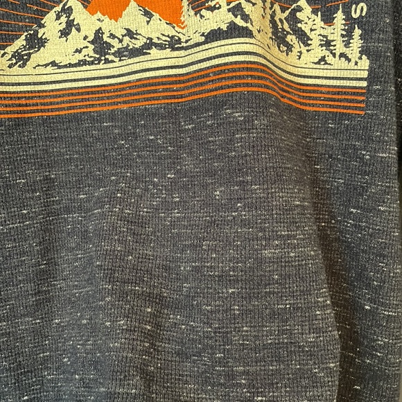 EUC Sonoma long sleeve thermal tee. Navy blue heather. Size: medium. - Picture 4 of 5